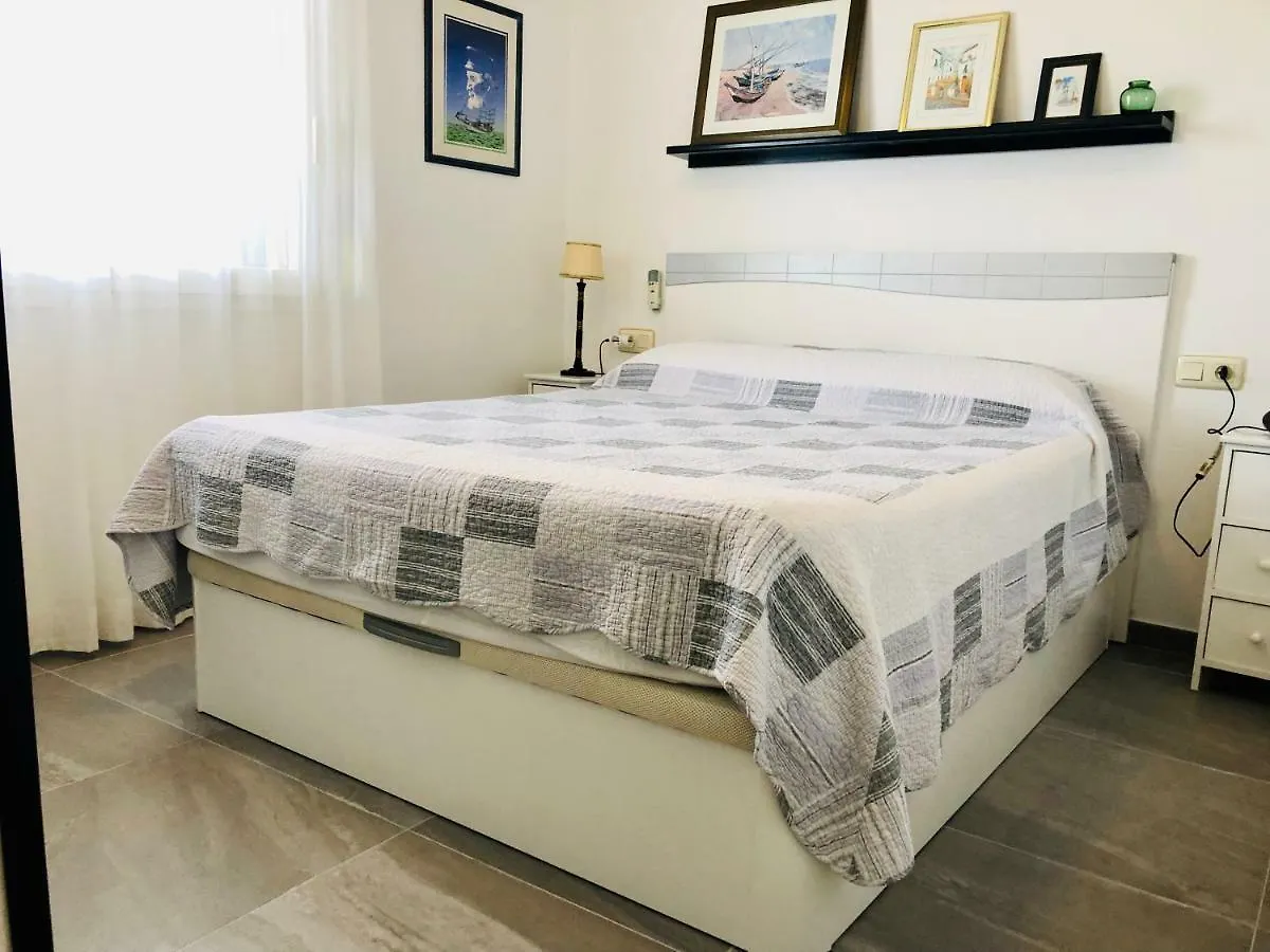 Апартаменты Roc Mar 6 1B - Apartamento Cerca Del Centro Y De La Playa - Terraza Con Pequenas Vistas Al Puerto Росас