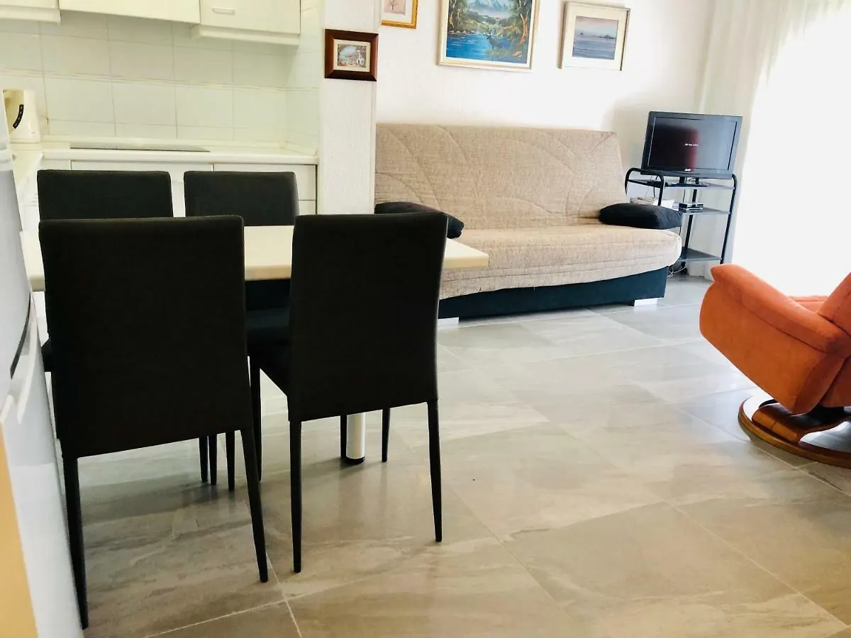 Apartment Roc Mar 6 1B - Apartamento Cerca Del Centro Y De La Playa - Terraza Con Pequenas Vistas Al Puerto Roses
